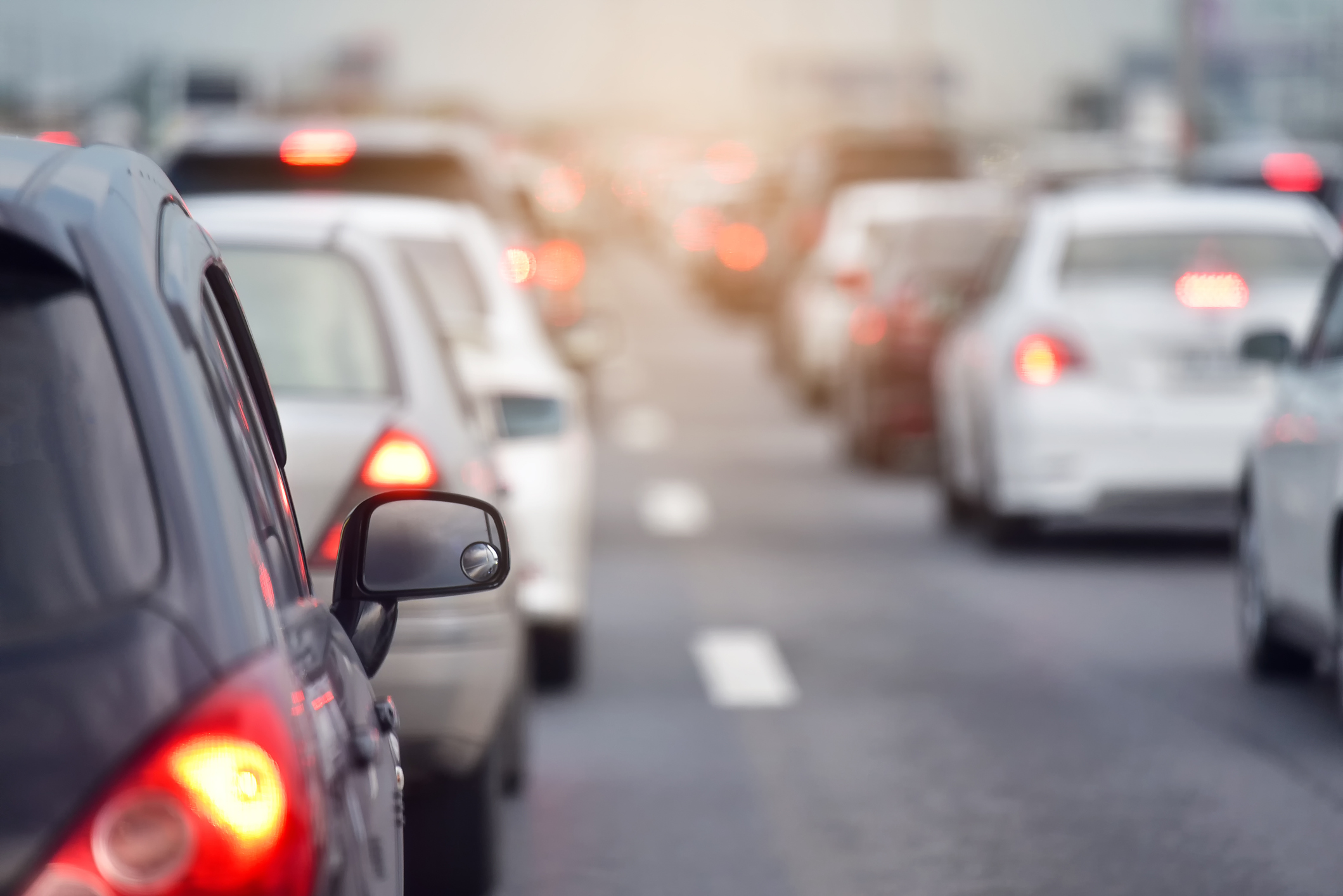Soluția găsită de marile orașe pentru a fluidiza traficul. Ideea, preluată din străinătate, privită cu ochi buni de români