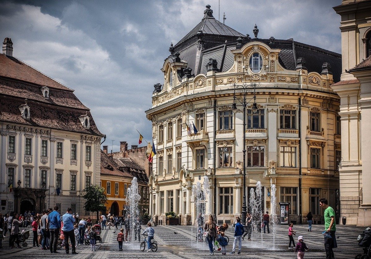 Sibienii renunță la afaceri din lipsă de timp și de angajați: „De 12 ani sunt în Horeca și acum chiar vreau să las baltă” / Restaurant, cafenea, salină și pensiuni cu multe camere sunt de vânzare
