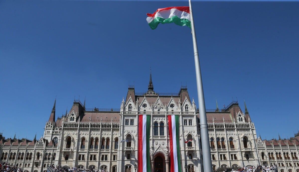 Ungaria interzice preluarea de către o firmă străină a unui producător de lactate pe motiv că există riscuri legate de securitatea aprovizionării