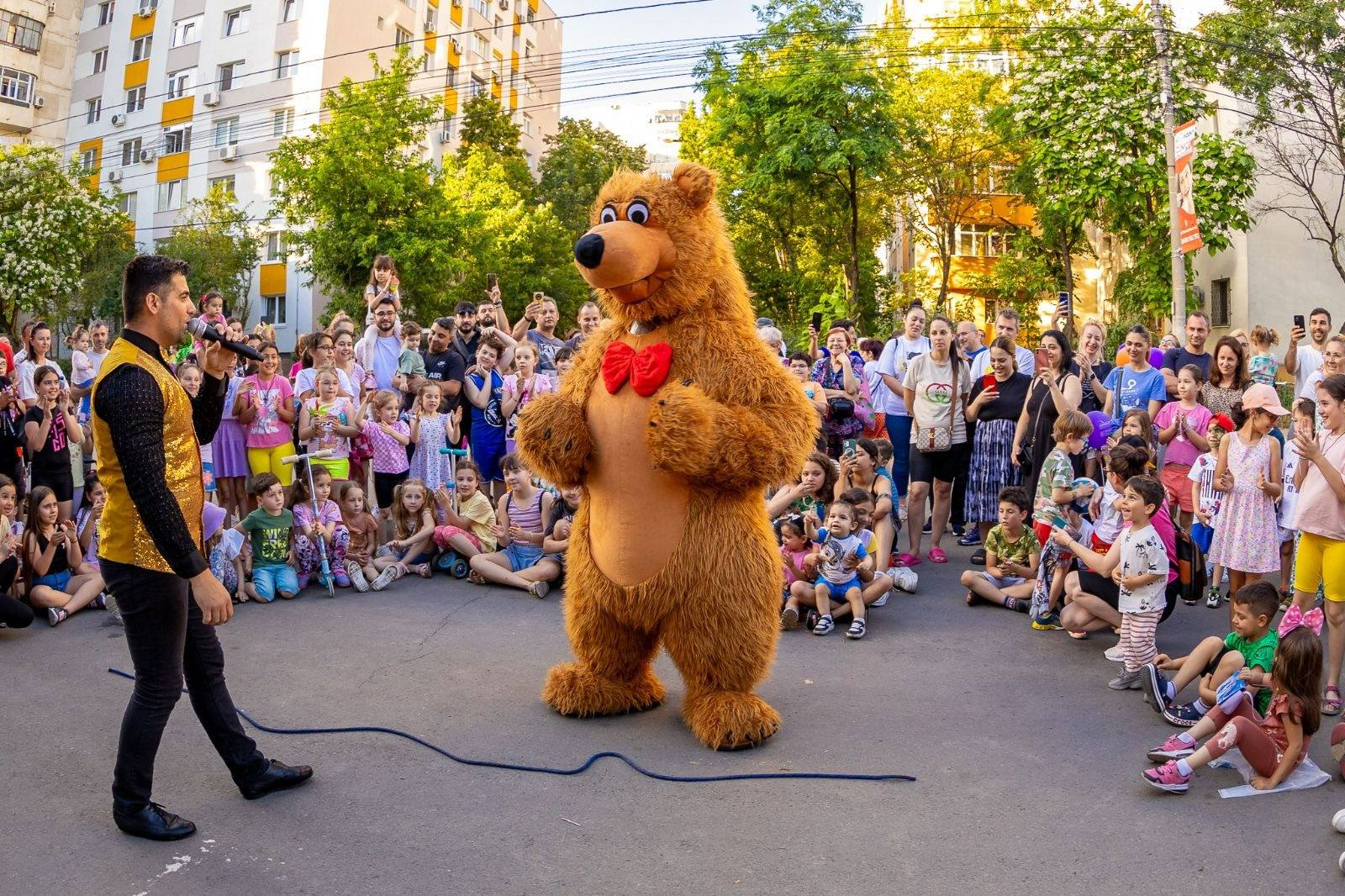 Calea Victoriei şi strada Poiana cu Aluni din capitală, pietonale în weekend – expoziţii, spectacole, parade şi ateliere interactive