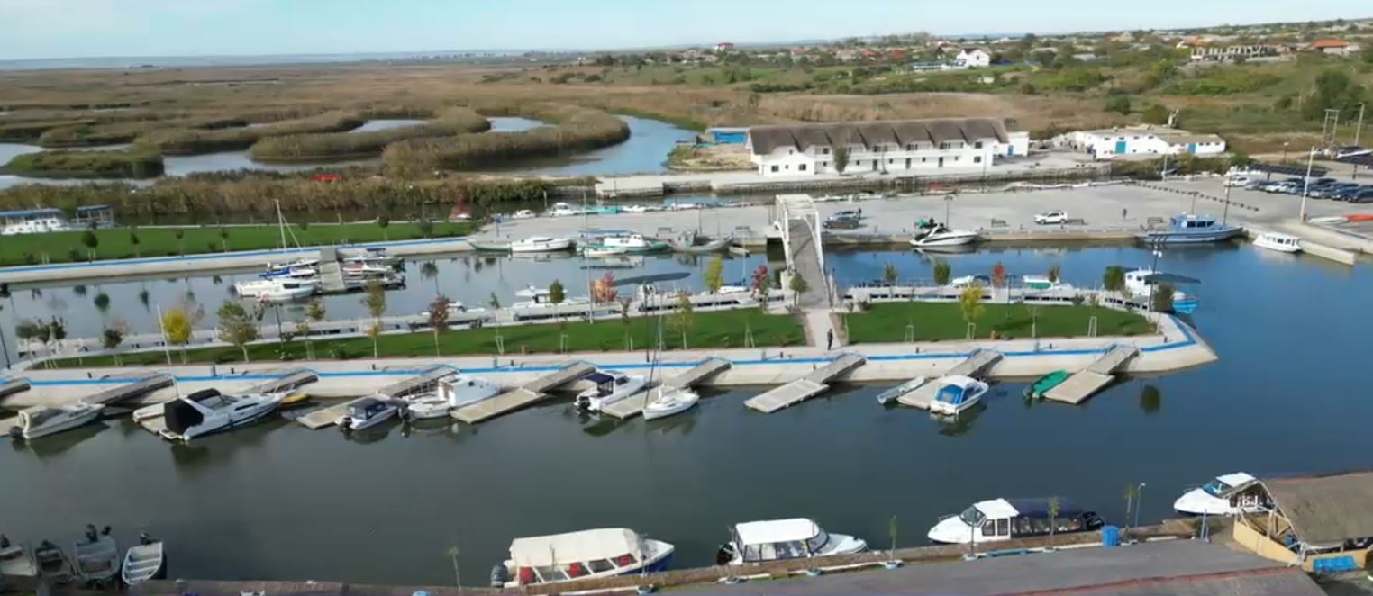 România are o nouă stațiune turistică: Comuna este una dintre cele mai pitorești așezări din Dobrogea