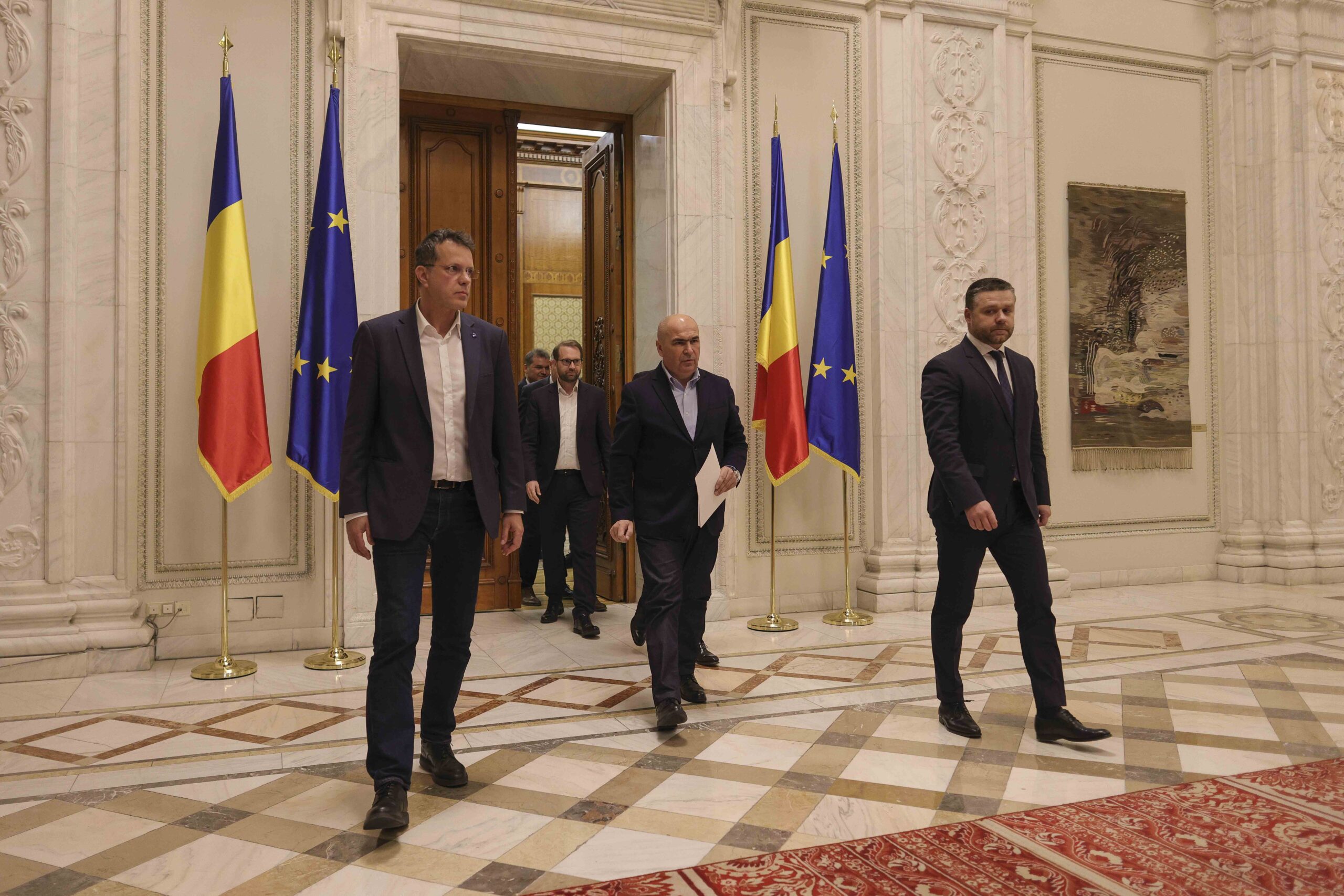 Coaliția nu a decis nici de această dată cum va arăta reforma administrației: tăierile de posturi din instituții, încă neclare